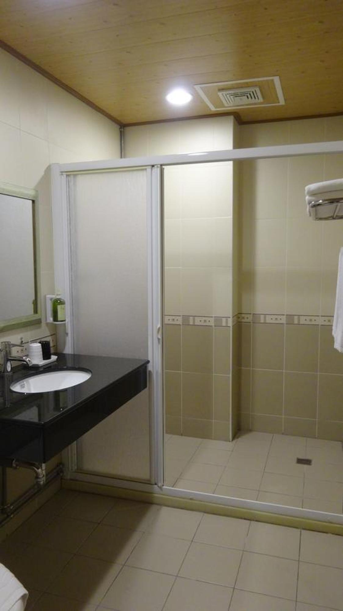 Meow G Cafe Hostel مدينة هوالين الغرفة الصورة